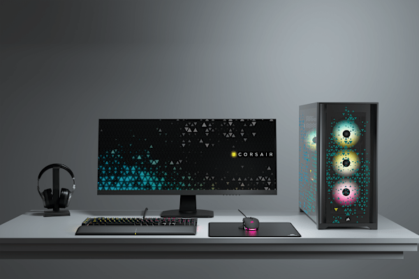 iCUE 5000X RGB SIGNATURE SERIES Mid-Tower Smart Case — Triptych