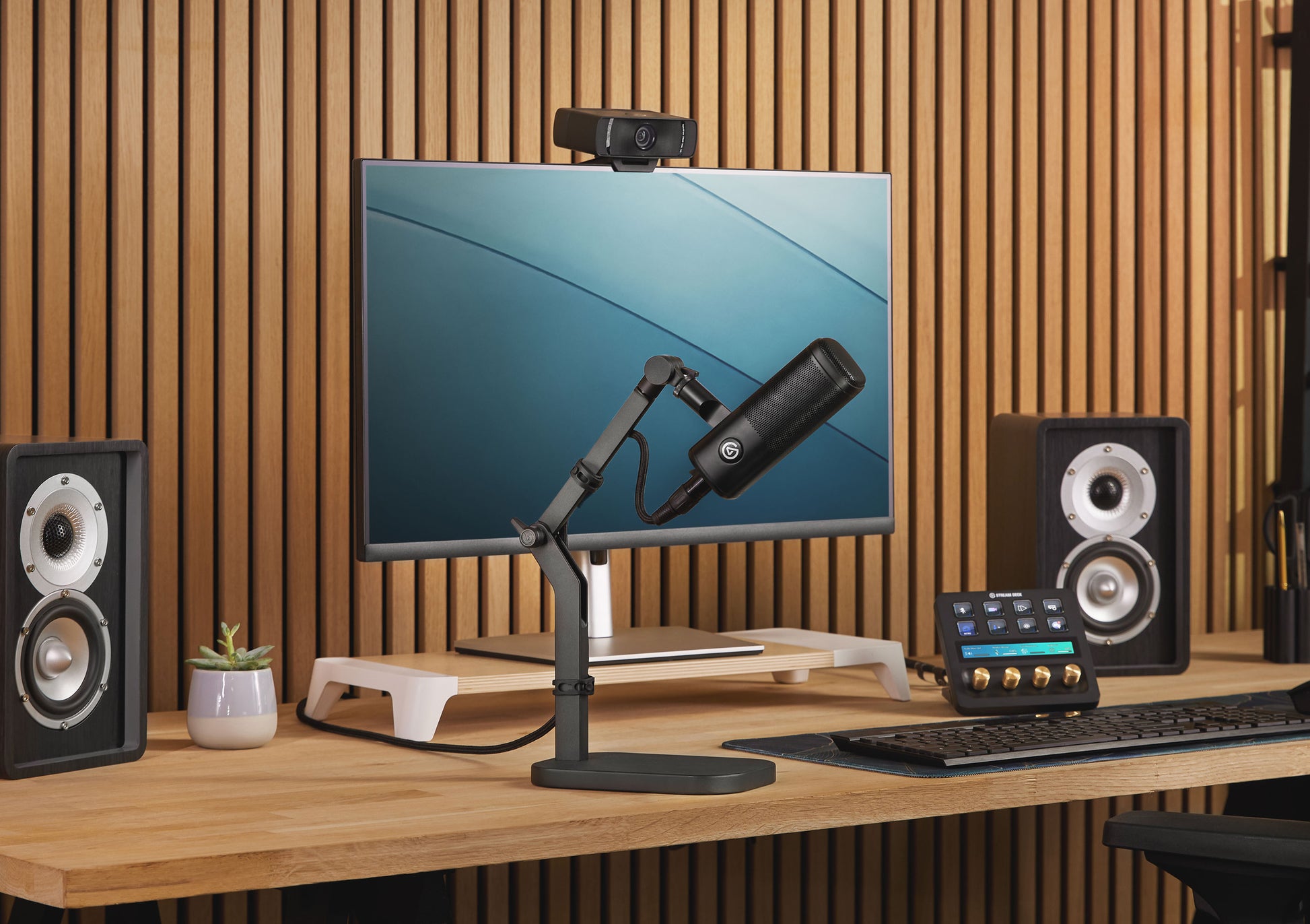 Wave Desk Stand