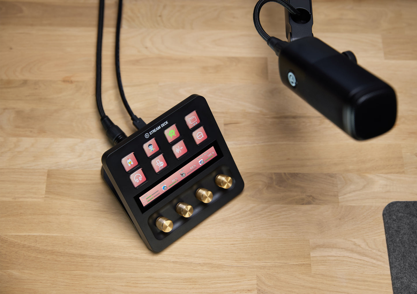 XLR Dock