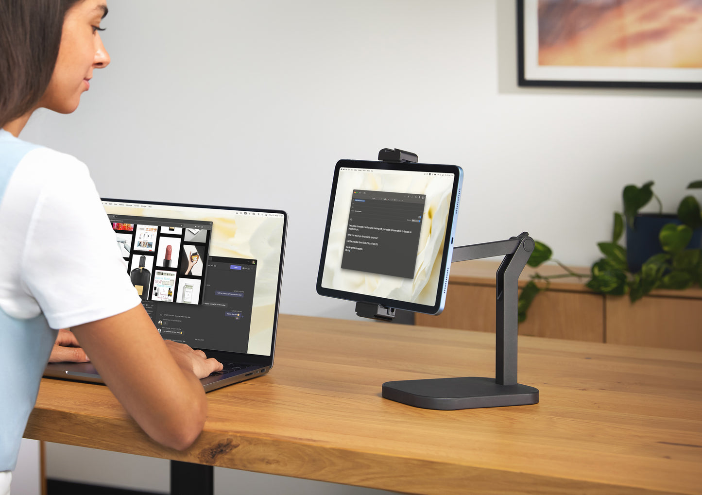 Wave Desk Stand