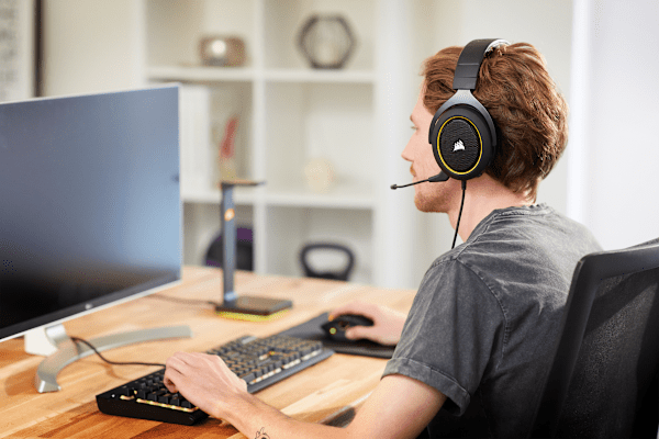 HS60 PRO SURROUND Gaming Headset — Yellow