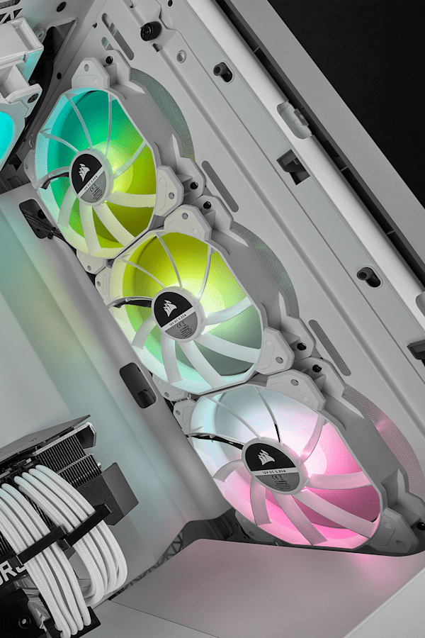 iCUE SP120 RGB ELITE Performance 120mm White PWM Fan — Triple Pack with Lighting Node CORE (Revival Series)