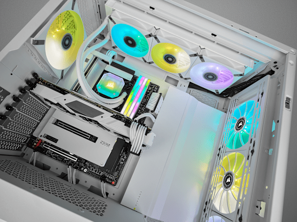 iCUE ML140 RGB ELITE Premium 140mm PWM Magnetic Levitation Fan — White Dual Fan Kit with iCUE Lighting Node CORE (Refurbished)