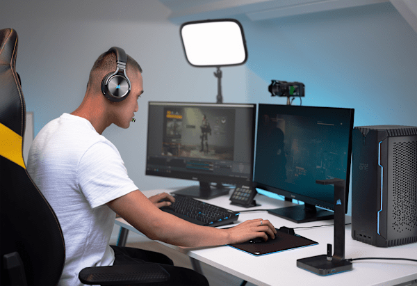 Corsair VIRTUOSO RGB Wireless SE Headset, Gunmetal, Refurbished