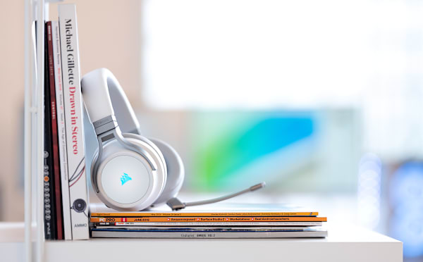 VIRTUOSO RGB WIRELESS High-Fidelity Gaming Headset — White (Revival Series)