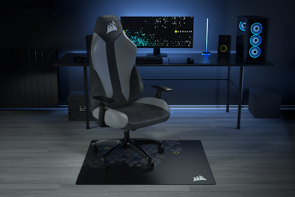 TC70 REMIX Gaming Chair - Relaxed Fit - Black